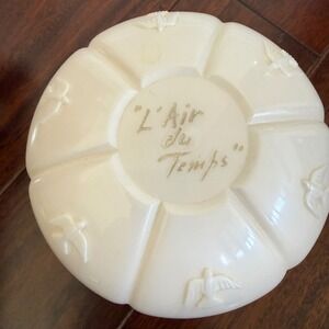 Nina Ricci L'Air du Temps Dusting Powder Puff Box Vintage 6oz France Vanity
